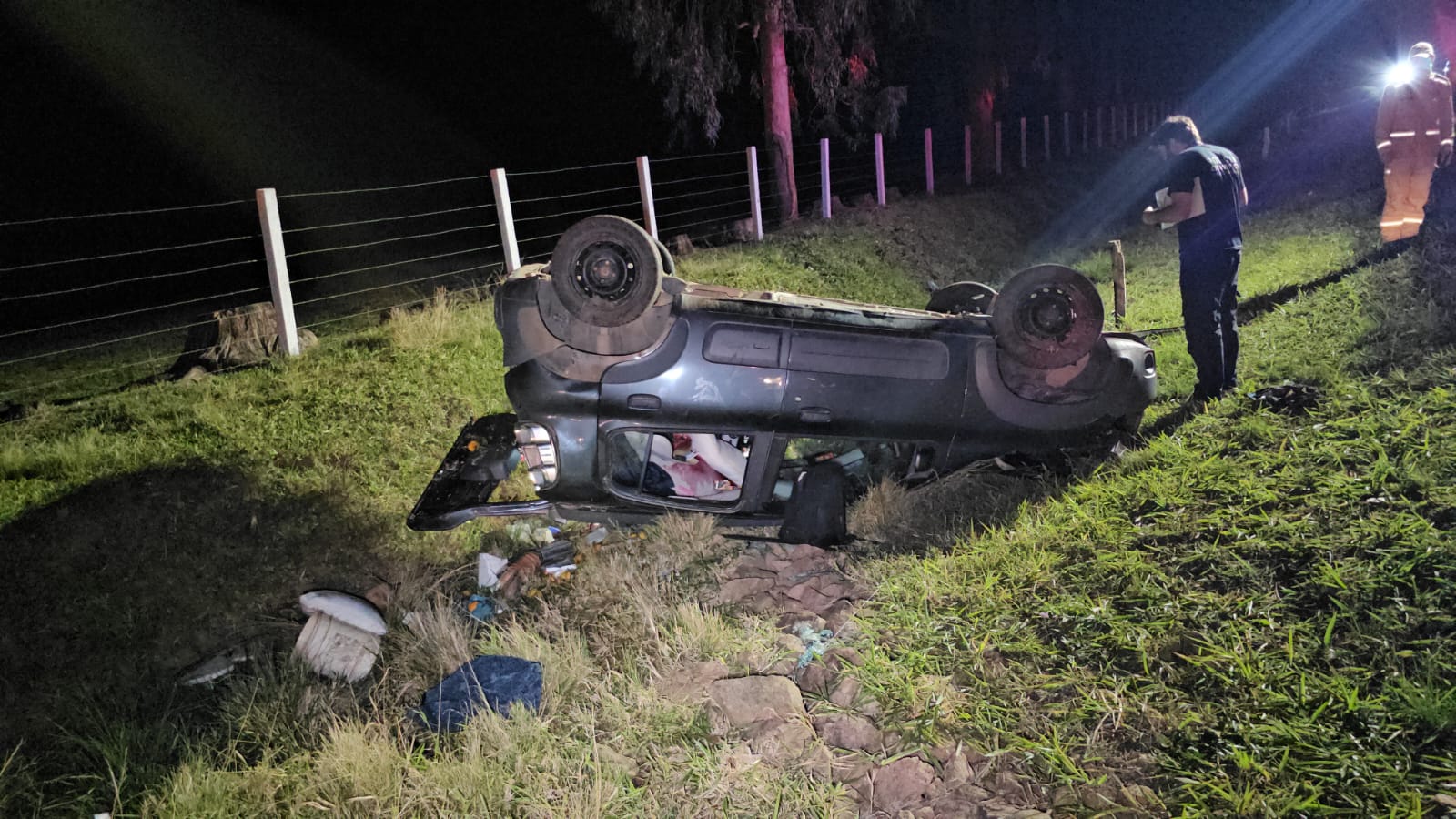 Acidente aconteceu na noite desse domingo (09)