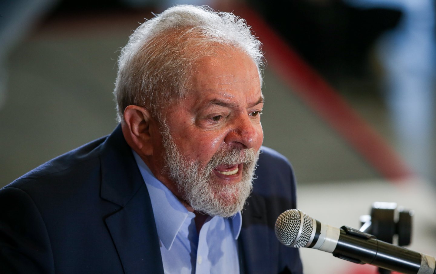 Lula afirma que atentado contra Trump deve ser repudiado pelos defensores da democracia