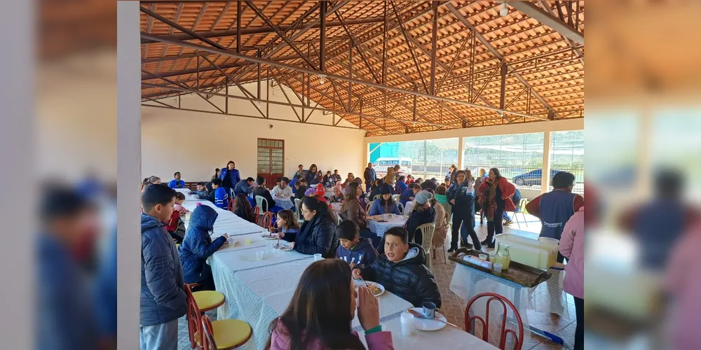 Momentos, como refeição e músicas gaúchas dos anfitriões, colaboraram para a visita dos estudantes