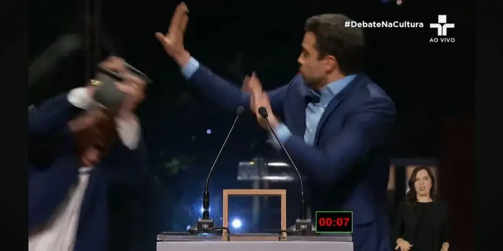 Agressão de Datena a Pablo Marçal foi o assunto mais comentado do debate