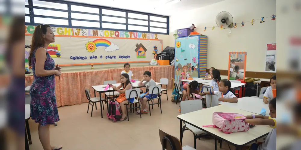 A concessão pode abranger a construção, manutenção e operação de unidades educacionais