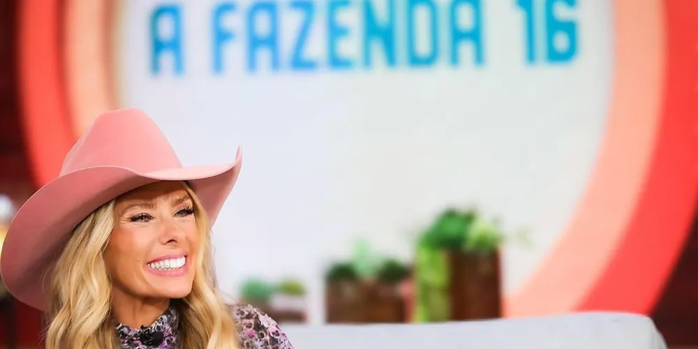 Programa é apresentado por Adriane Galisteu