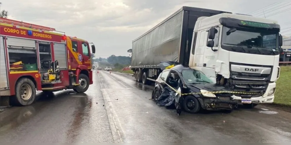 Polícia Rodoviária Federal foi acionada para atender a ocorrência e orientar o trânsito