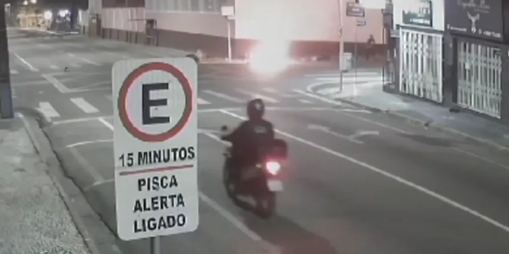 Ainda não há informações sobre o estado de saúde das vítimas do acidente