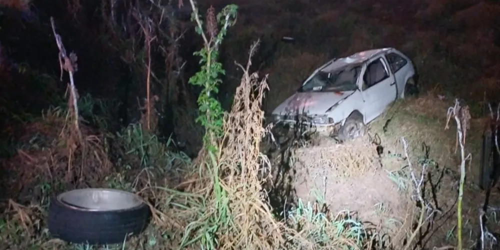 Carro envolvido no acidente é um VW/Gol