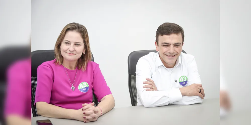 Ao lado de Liliane Chociai (PSB), Aliel participou de reuniões com empresários e lideranças