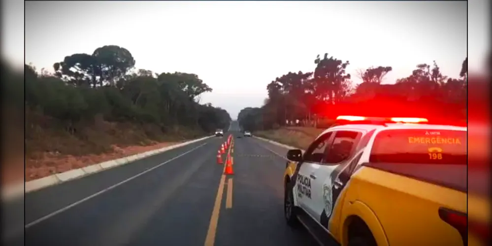 Equipe da polícia realizou o atendimento à ocorrência