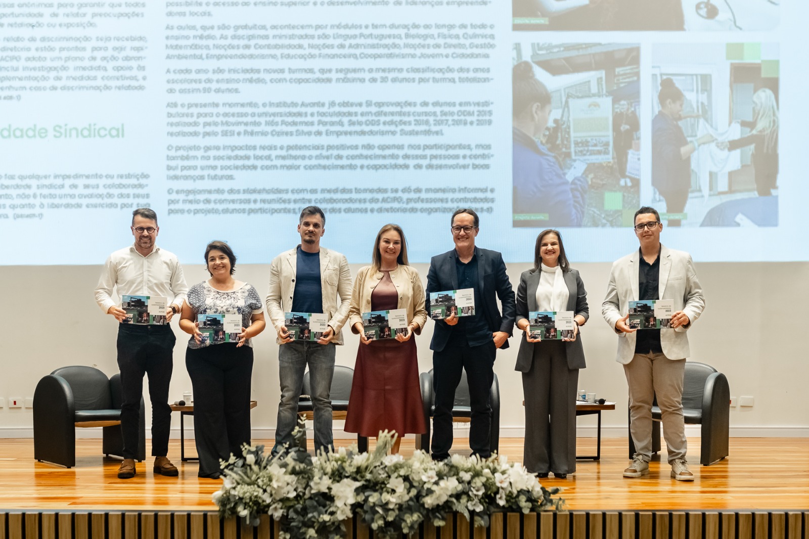 Lideranças da Acipg comemoram aniversário do Município