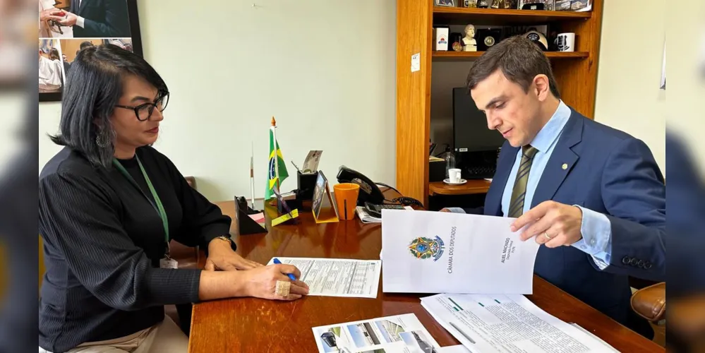 Aliel Machado recebeu lideranças em seu gabinete, em Brasília. ele também se reuniu com representantes do Ministério da Saúde