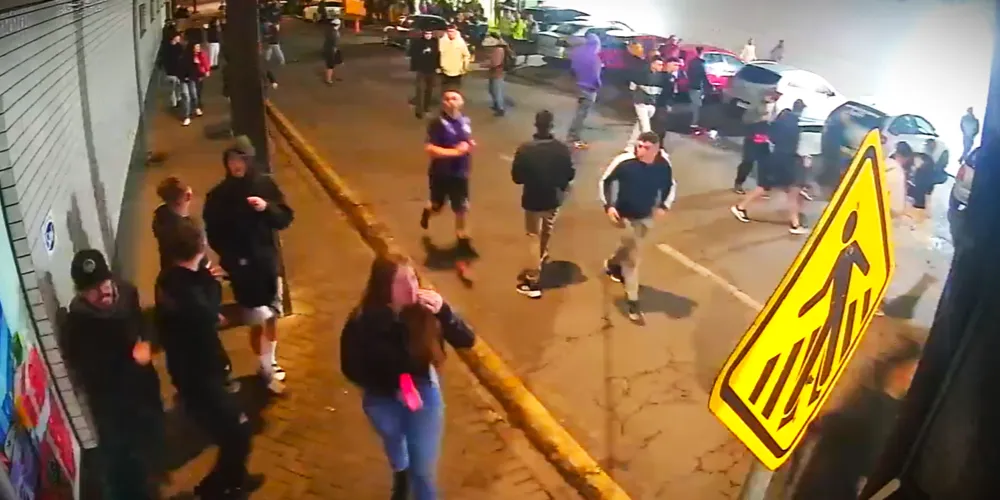 Câmera de segurança mostrou a confusão após os tiros