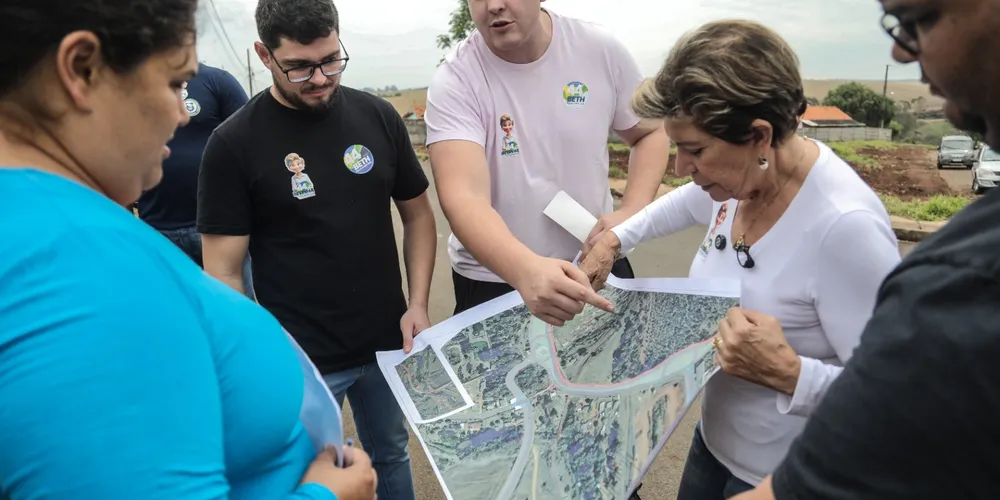 Candidata falou de projetos e investimentos para vilas