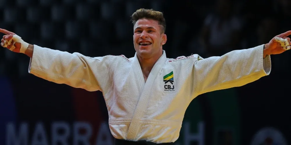 Brasileiro foi derrotado na final pelo número 1 do ranking mundial