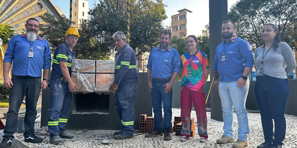 Cerimônia foi acompanhada por membros da Secretaria de Cultura e da comunidade ponta-grossense