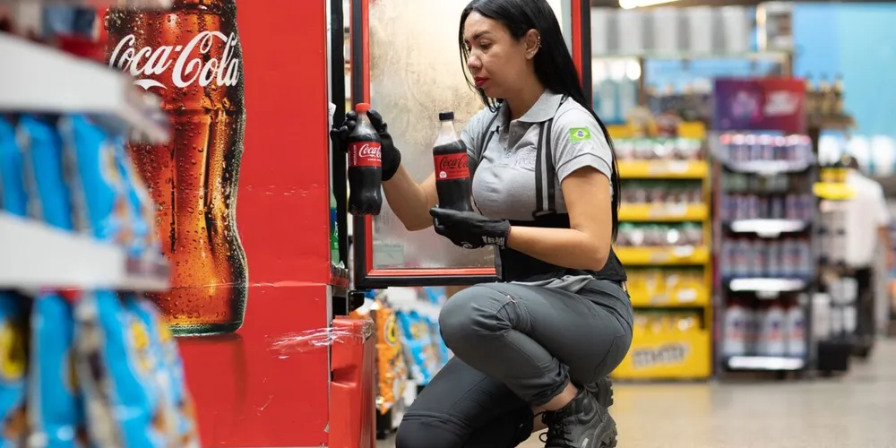 Vagas são para as áreas de Distribuição, Comercial e Manufatura, e exigem Ensino Médio completo