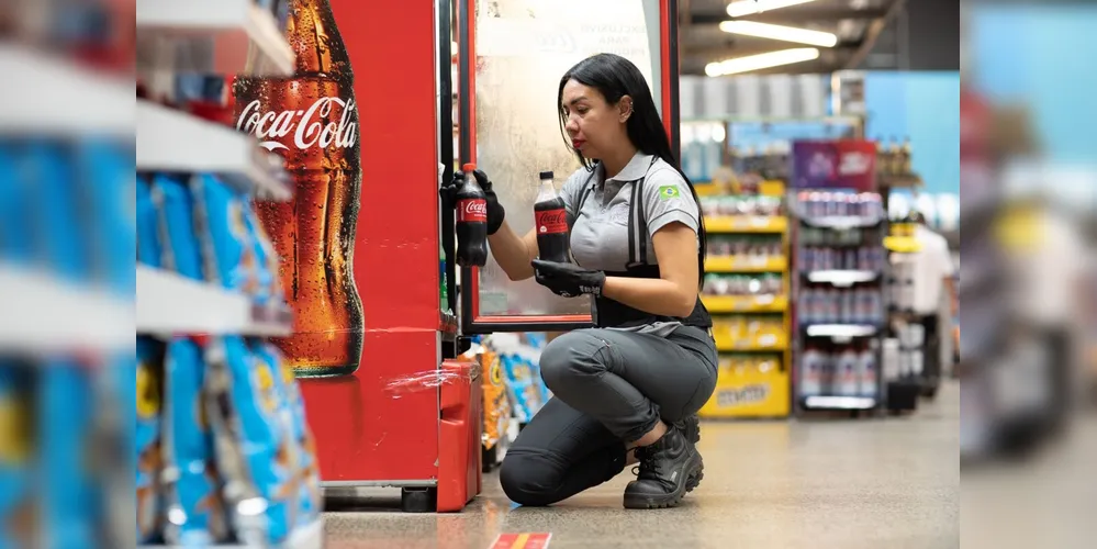 Vagas são para as áreas de Distribuição, Comercial e Manufatura, e exigem Ensino Médio completo