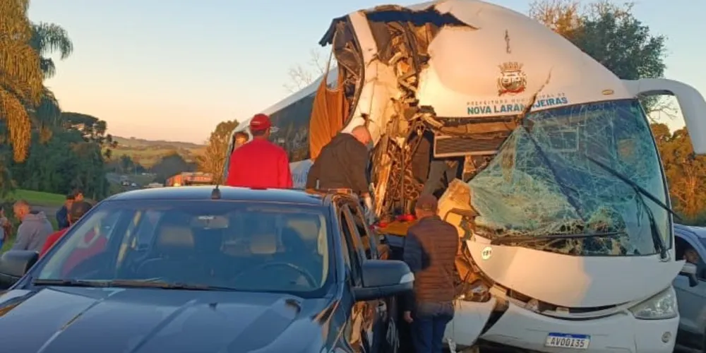 Acidente aconteceu no KM 183 da BR-277, em Palmeira