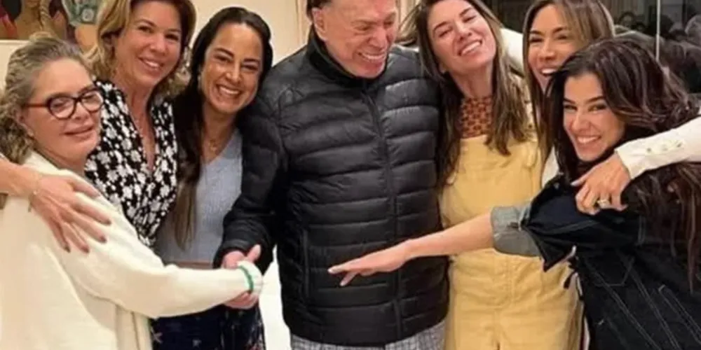 Família emitiu uma nota oficial na hora do almoço deste sábado