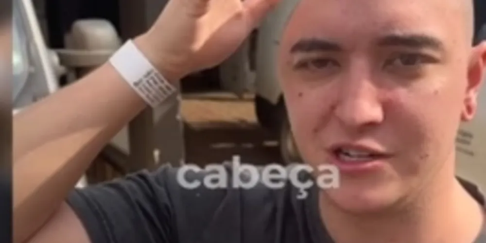 João Cris sofreu um acidente com o monociclo enquanto fazia entregas de produtos