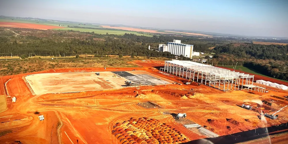 Empresa mexicana fica em Ponta Grossa e avança os trabalhos de construção