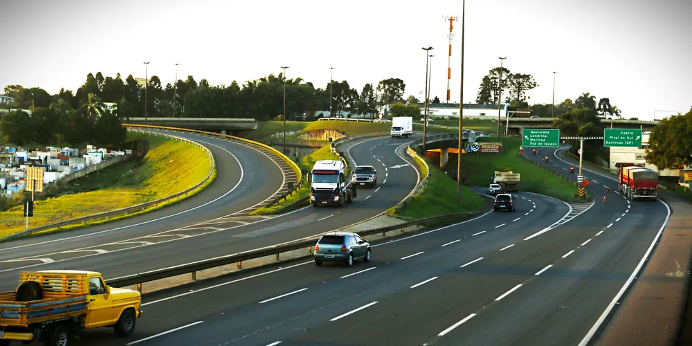 Contornos deverão ser construídos entre a BR-376 e a BR-373; além da BR-373 à PR-151