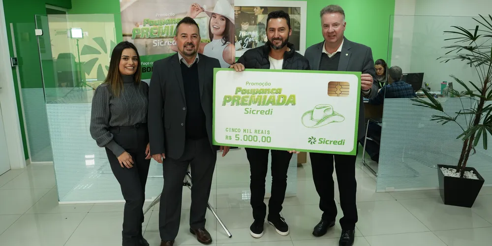 Para participar dos sorteios, é necessário ter ou abrir uma poupança no Sicredi