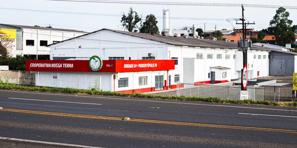 A localização estratégica da cidade facilita o escoamento da produção para grandes centros consumidores