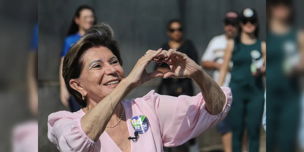 Elizabeth Schmidt (União) promoveu várias ações de campanha nesta segunda-feira (2) e no último final de semana