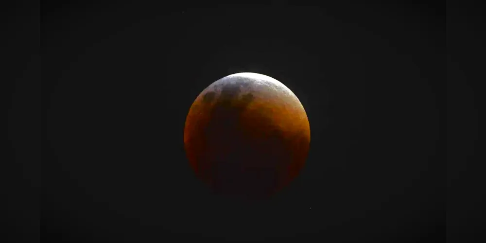 Eclipse poderá ser visualizado a olho nu, em todo o Brasil