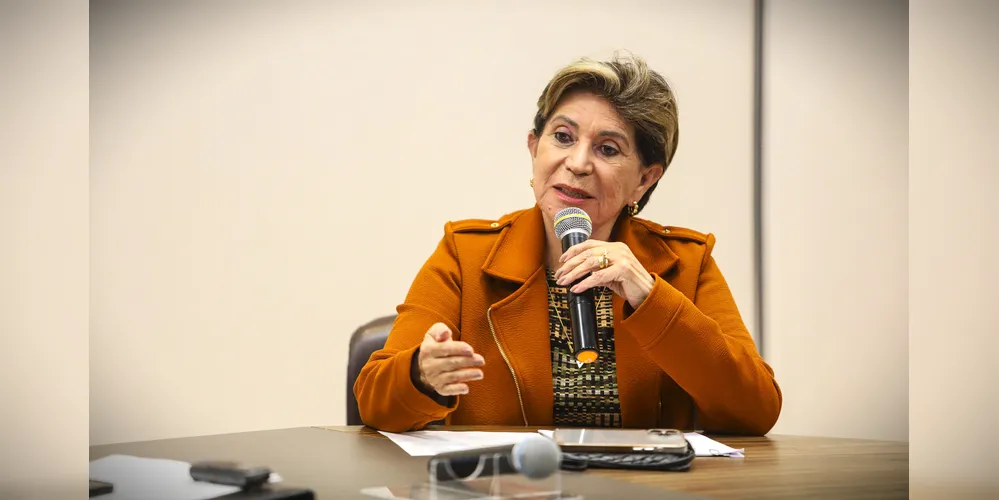 Elizabeth Schmidt, atual prefeita de Ponta Grossa