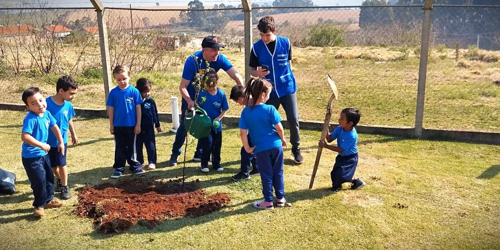 Desde o início do projeto, mais de 3,5 mil mudas frutíferas já foram plantadas