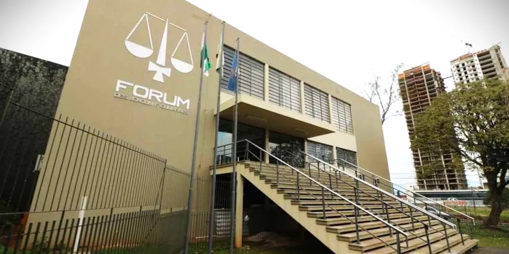 Julgamento aconteceu no Fórum de Ponta Grossa