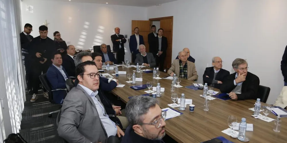 G7 apresenta ao Estado estudo sobre malha ferroviária do Paraná