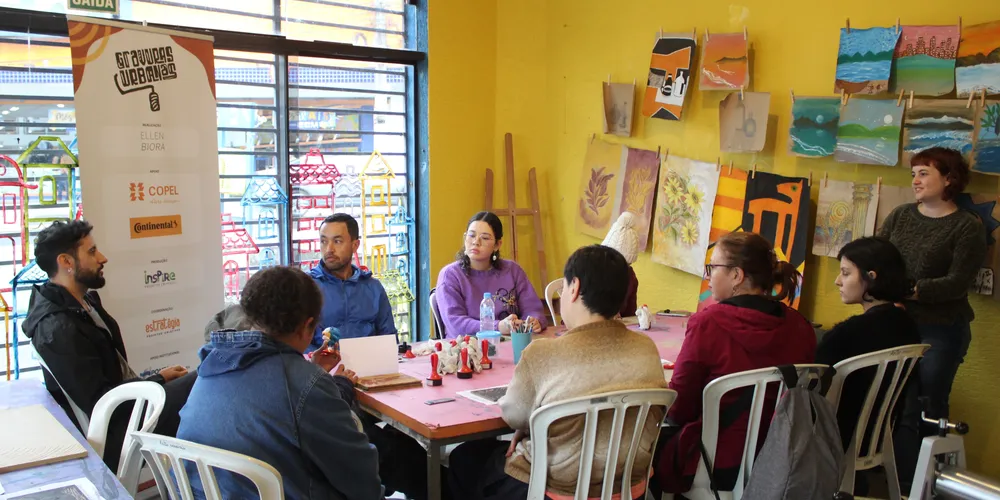 A ação buscou proporcionar um espaço de produção e difusão da gravura de forma coletiva e colaborativa