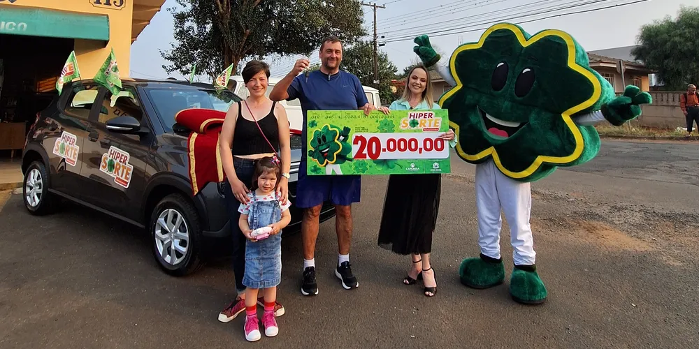 Anderson Luis Clausen conquistou o primeiro carro zero km da família