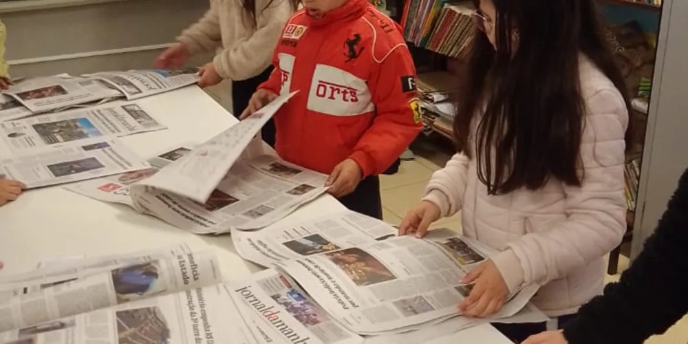 Elementos presentes nas versões do Jornal da Manhã movimentaram os educandos