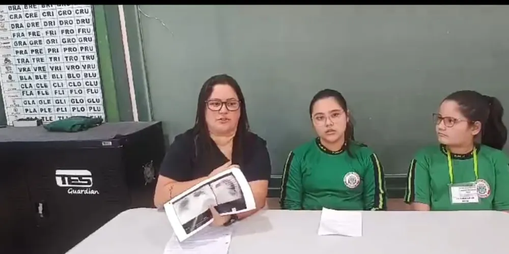 Confira como foi a entrevista realizada pelos alunos com a convidada