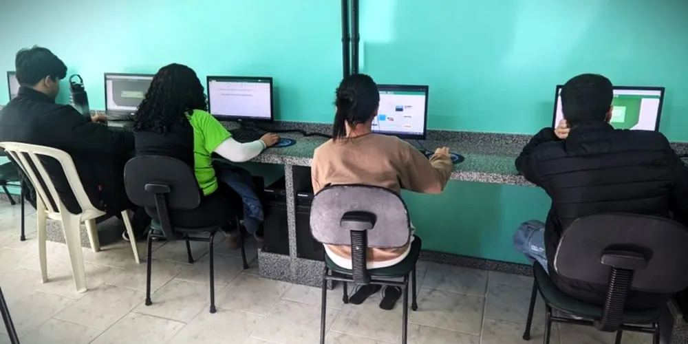 Participantes recebem certificação acadêmica da UniSecal