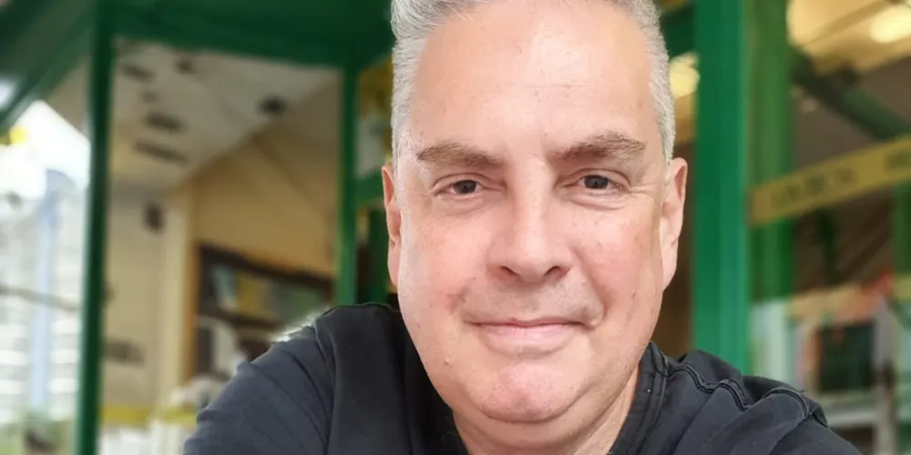 José Luiz Tahan falará sobre o livro 'Um Intrépido Livreiro nos Trópicos'