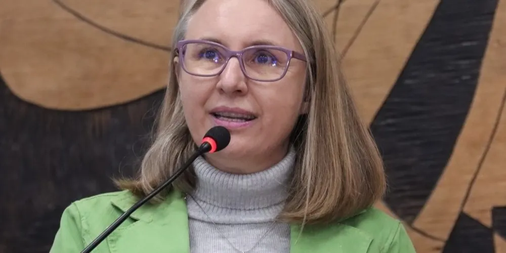 Vereadora Josi Kieras é a titular do Mandato Coletivo na Câmara de Ponta Grossa