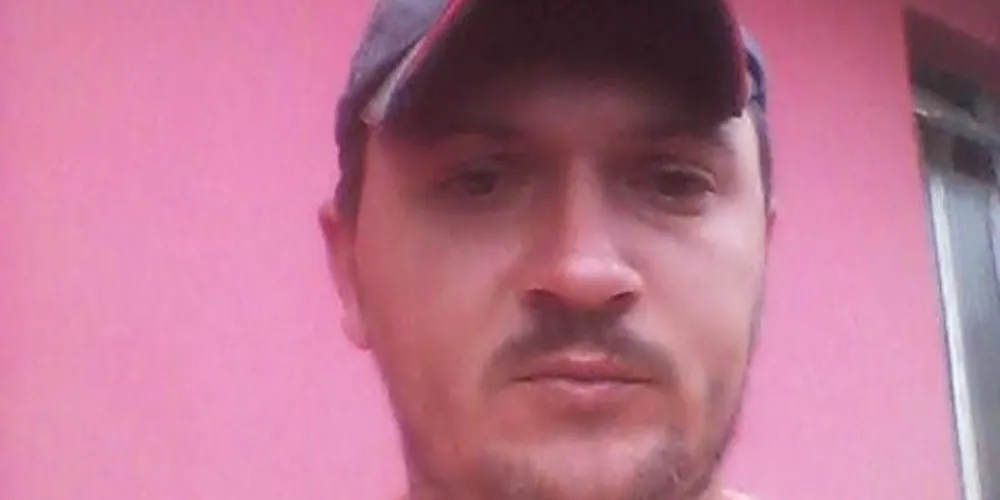 Júlio Homenczuk tinha 39 anos e morreu carbonizado