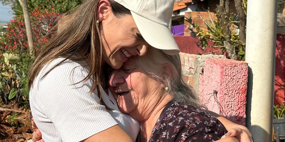 A candidata Mabel Canto (PSDB) visitou moradores
