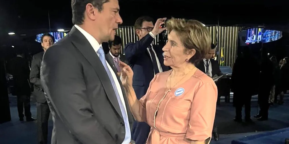 Moro e Elizabeth durante encontro em 2023