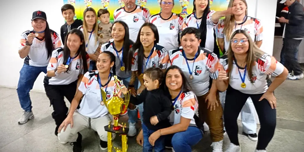 No feminino, a equipe Milan Cipa foi a campeã
