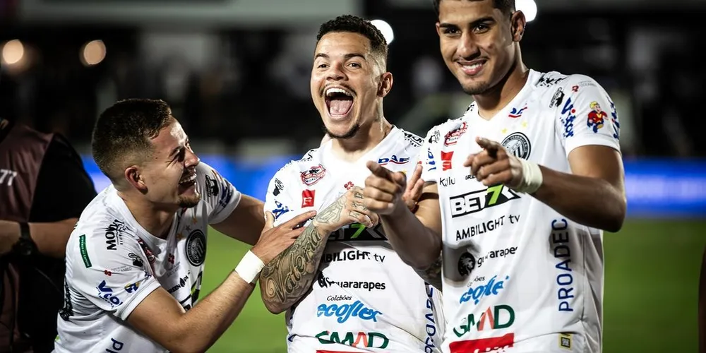 Equipe ponta-grossense vem de vitória contra o Goiás