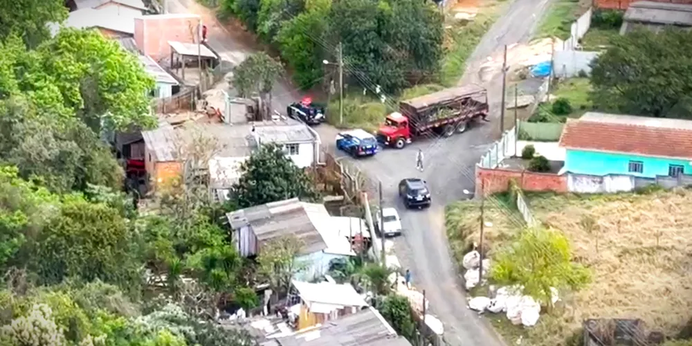 Equipes de segurança estiveram percorrendo ruas do Município
