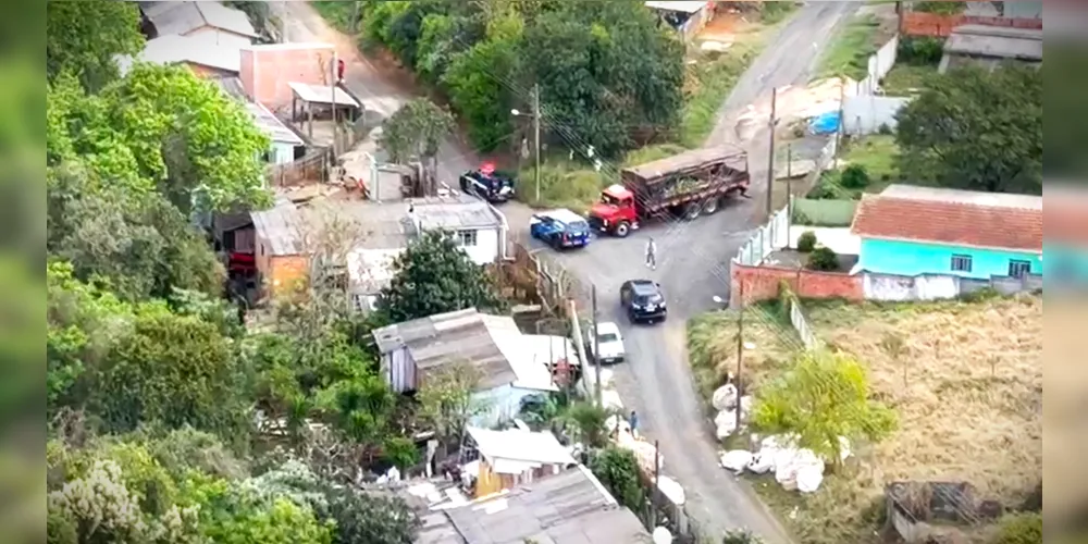 Equipes de segurança estiveram percorrendo ruas do Município