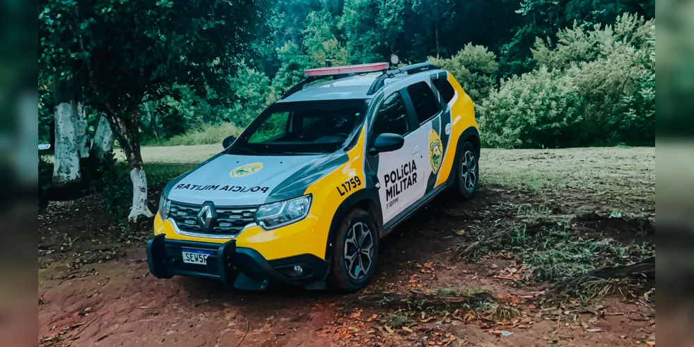 Policiais realizaram patrulhamento nas proximidades, porém não encontraram os suspeitos