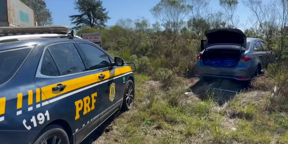 Ação ocorreu após o condutor desobedecer ordem de parada e fugir por 15 km na BR-277