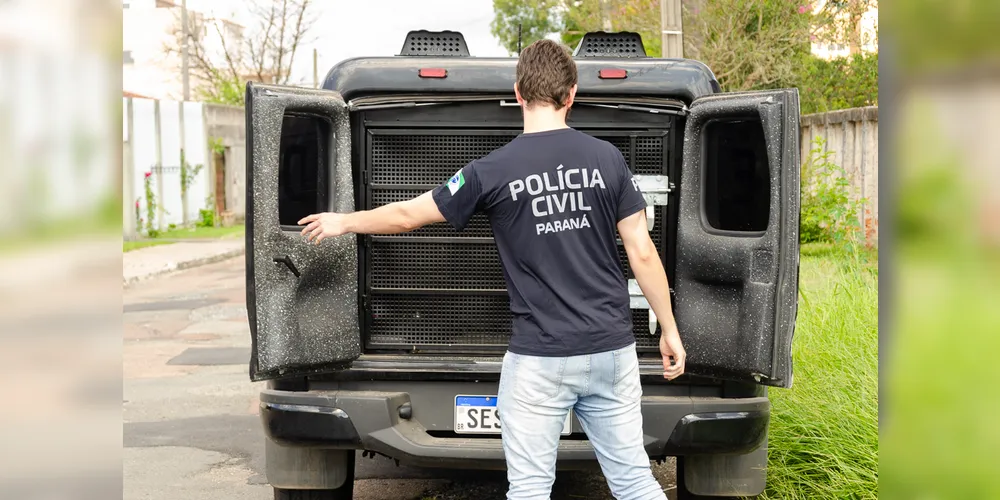 A Polícia Civil do Paraná (PCPR), com apoio da Polícia Militar do Paraná (PMPR), prendeu um homem, de 22 anos.