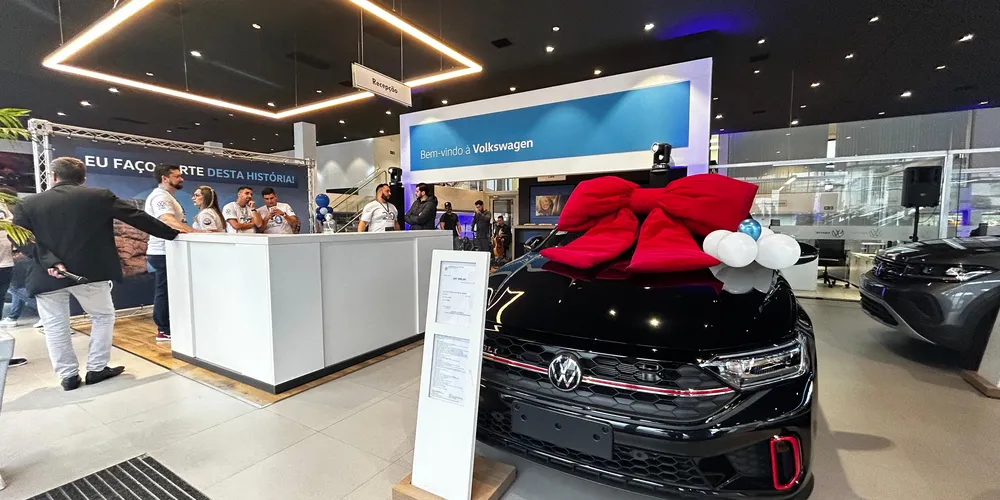 Servopa Volkswagen celebra 20 anos em PG com grande festa